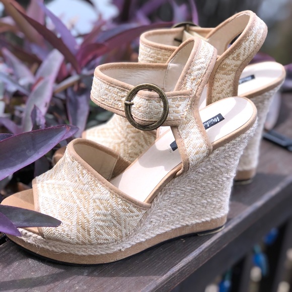 Wedges - Picture 5 of 6